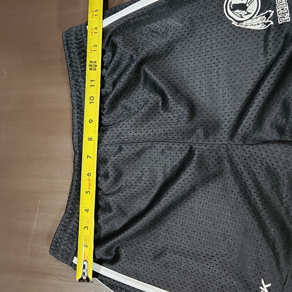Washington Redskins Reebok Drawstring Shorts - Picture 4 of 8